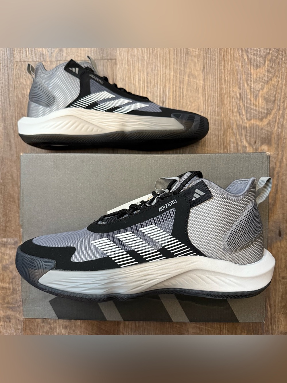 Adidas Adizero Select Team Grey White Black Men’s Size 8 Sneakers Shoes